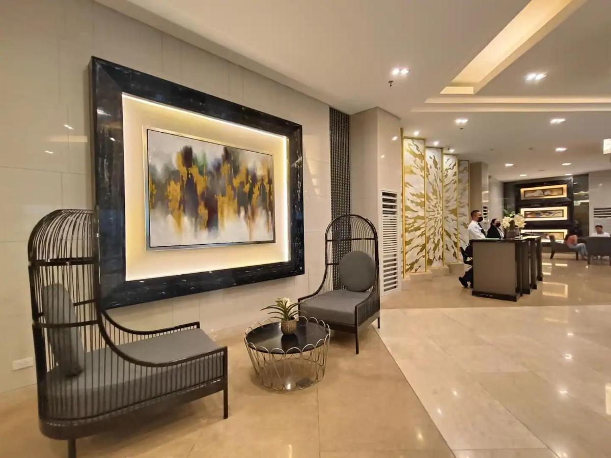 Penthouse Studio At Fame Residence 41St Floor, Shangrila-Megamall مانيلا المظهر الخارجي الصورة
